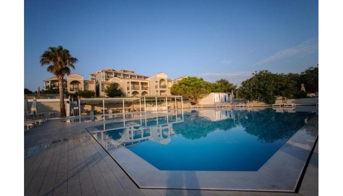 The Bay Hotel & Suites poza 2