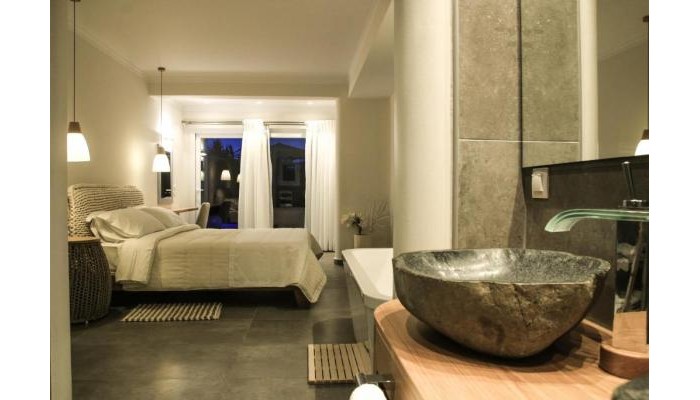 Paralia Studios poza 2