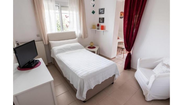 Anthos Apartments poza 5