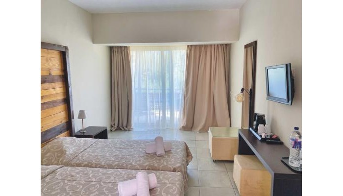 Olympian Bay Grand Resort poza 8