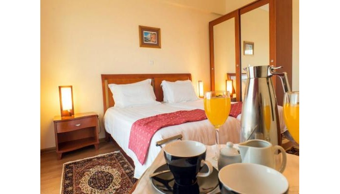 Ambassador Hotel poza 5