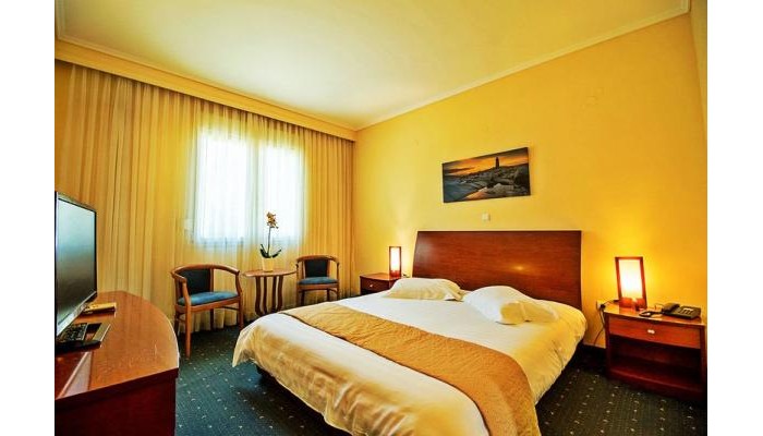 Ambassador Hotel poza 9