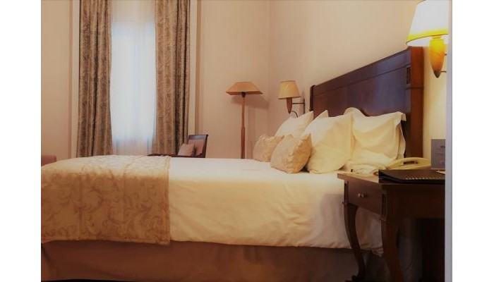 Capsis Bristol Boutique Hotel poza 9