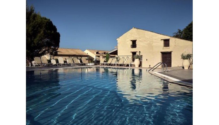 Razis Apartments poza 8